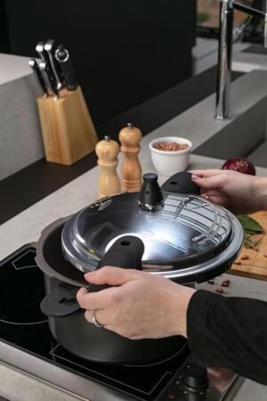PANELA DE PRESSÃO C.L PRESSURE ALÇ C/IND 5,4L PTF - Imagem 5